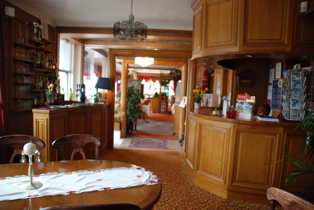 Hotel Restaurant Le Bellevue Montrichard 3 Etoiles Монришар Екстер'єр фото